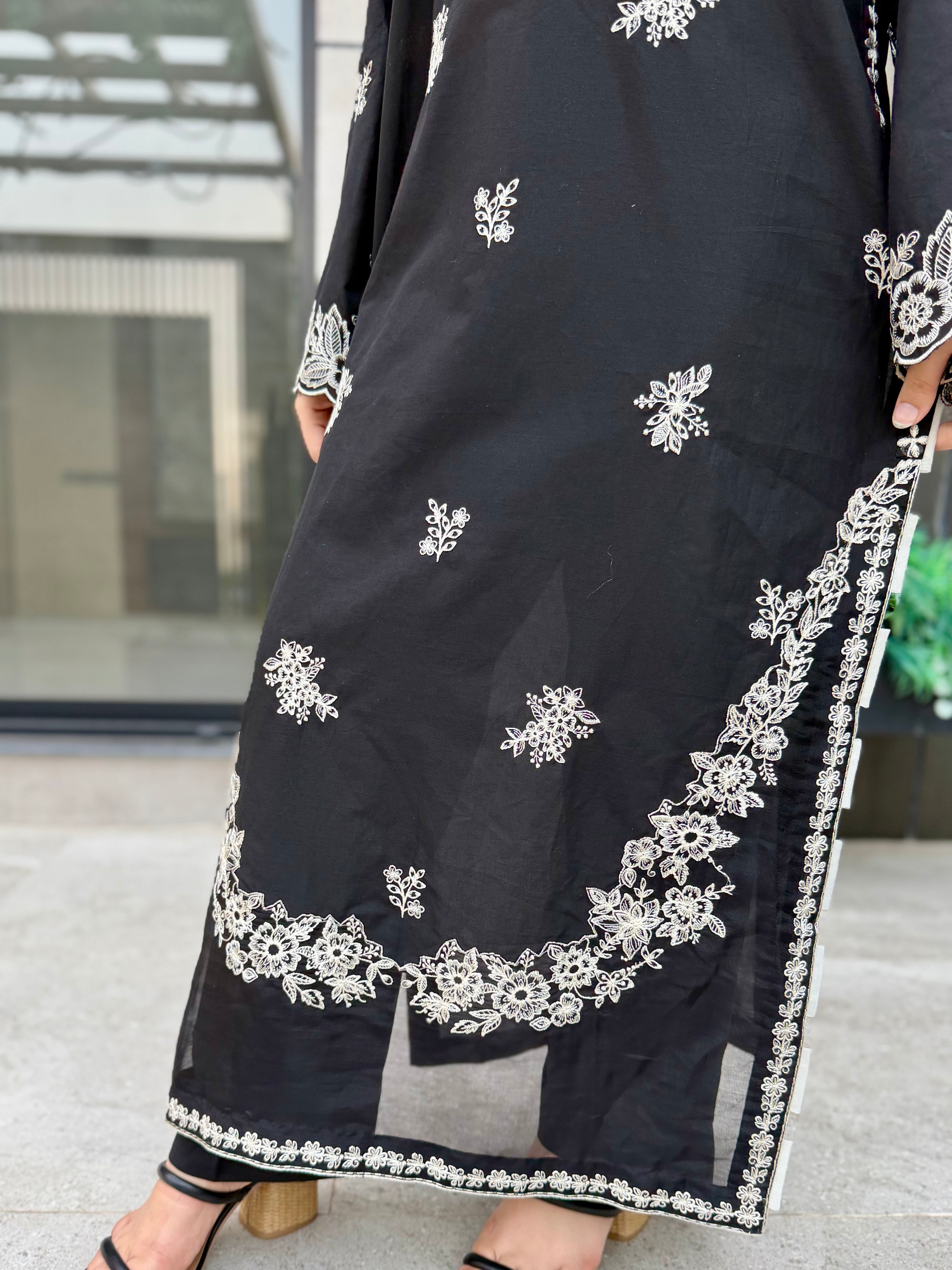 Black on white lawn embroidered 2 pc set